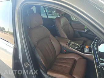 2025 BMW X5 xDrive40i - miniatura 14