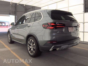 2025 BMW X5 xDrive40i - miniatura 8