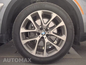 2025 BMW X5 xDrive40i - miniatura 10
