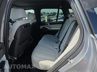 2025 BMW X5 xDrive40i - miniatura 19