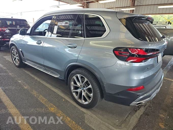 2025 BMW X5 xDrive40i - miniatura 6