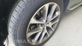 2025 BMW X5 xDrive40i - miniatura 31