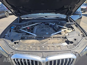2025 BMW X5 xDrive40i - miniatura 16
