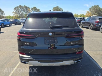 2025 BMW X5 xDrive40i - miniatura 5