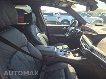 2025 BMW X5 xDrive40i - miniatura 8