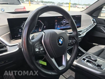 2025 BMW X5 xDrive40i - miniatura 16
