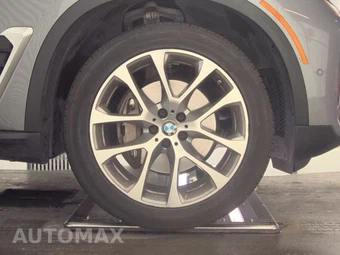 2025 BMW X5 xDrive40i – miniatura 10
