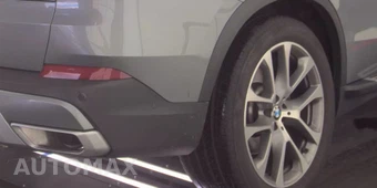 2025 BMW X5 xDrive40i – miniatura 30