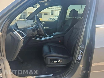 2025 BMW X5 xDrive40i - miniatura 3