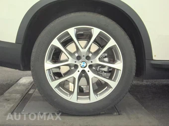 2025 BMW X5 xDrive40i – miniatura 11