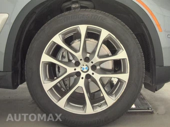 2025 BMW X5 xDrive40i - miniatura 10