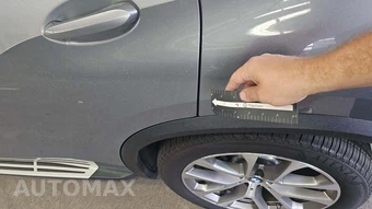 2025 BMW X5 xDrive40i - miniatura 28