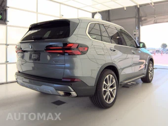 2025 BMW X5 xDrive40i - miniatura 5