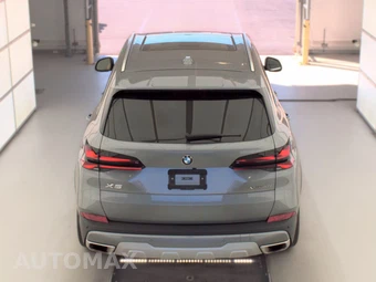 2025 BMW X5 xDrive40i - miniatura 6