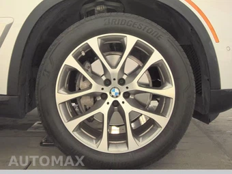 2025 BMW X5 xDrive40i - miniatura 10