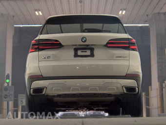 2025 BMW X5 xDrive40i - miniatura 7