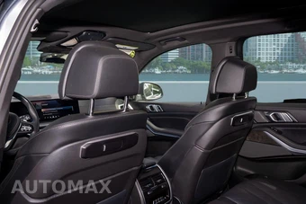 2025 BMW X5 xDrive40i - miniatura 18