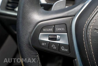 2025 BMW X5 xDrive40i - miniatura 31