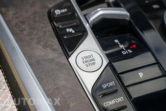 2025 BMW X5 xDrive40i - miniatura 33