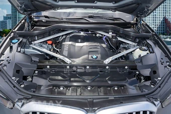 2025 BMW X5 xDrive40i - miniatura 37