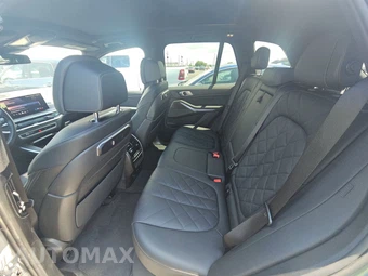 2025 BMW X5 xDrive40i - miniatura 13
