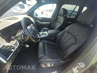 2025 BMW X5 xDrive40i - miniatura 7