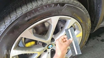 2025 BMW X5 xDrive40i - miniatura 26