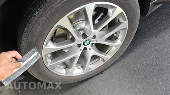 2025 BMW X5 xDrive40i - miniatura 33
