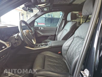 2025 BMW X5 xDrive40i - miniatura 7
