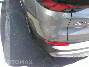 2025 BMW X5 xDrive40i – miniatura 23