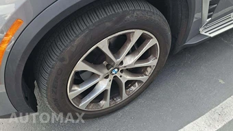 2025 BMW X5 xDrive40i - miniatura 21
