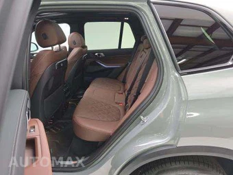 2025 BMW X5 xDrive40i – miniatura 14