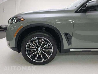 2025 BMW X5 xDrive40i – miniatura 25