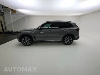2025 BMW X5 xDrive40i – miniatura 3