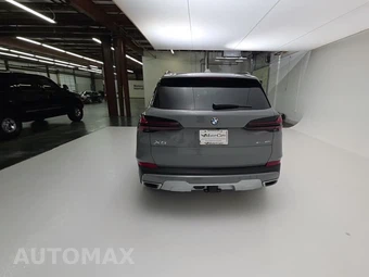 2025 BMW X5 xDrive40i – miniatura 4