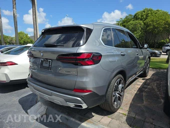 2025 BMW X5 xDrive40i - miniatura 3