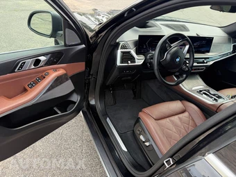 2025 BMW X5 xDrive40i - miniatura 10