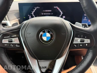 2025 BMW X5 xDrive40i - miniatura 18