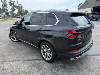 2025 BMW X5 xDrive40i - miniatura 6