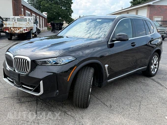 2025 BMW X5 xDrive40i - miniatura 8