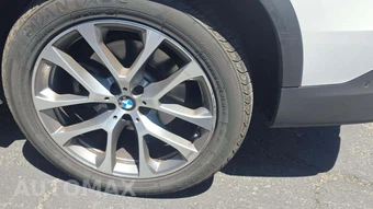 2025 BMW X5 xDrive40i – miniatura 23