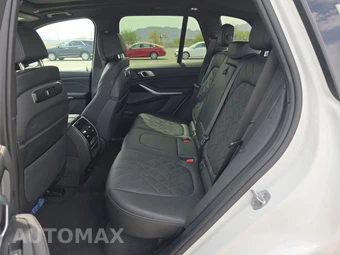 2025 BMW X5 xDrive40i - miniatura 19