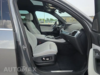 2025 BMW X5 xDrive40i - miniatura 14