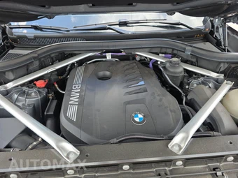 2025 BMW X5 xDrive40i - miniatura 22