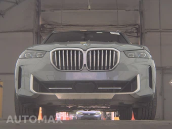 2025 BMW X5 xDrive40i - miniatura 3