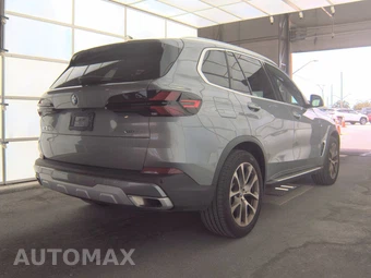 2025 BMW X5 xDrive40i - miniatura 5