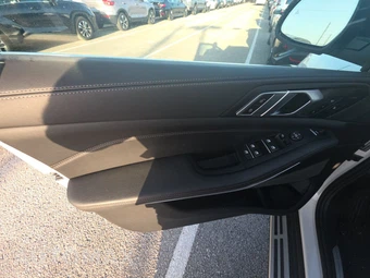 2025 BMW X5 xDrive40i – miniatura 15