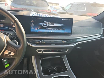 2025 BMW X5 xDrive40i - miniatura 11