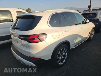2025 BMW X5 xDrive40i - miniatura 4