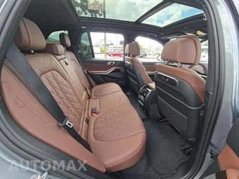 2025 BMW X5 xDrive40i - miniatura 16